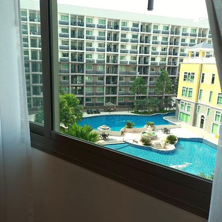 Arcadia Continental Pattaya Aparthotel Luaran gambar